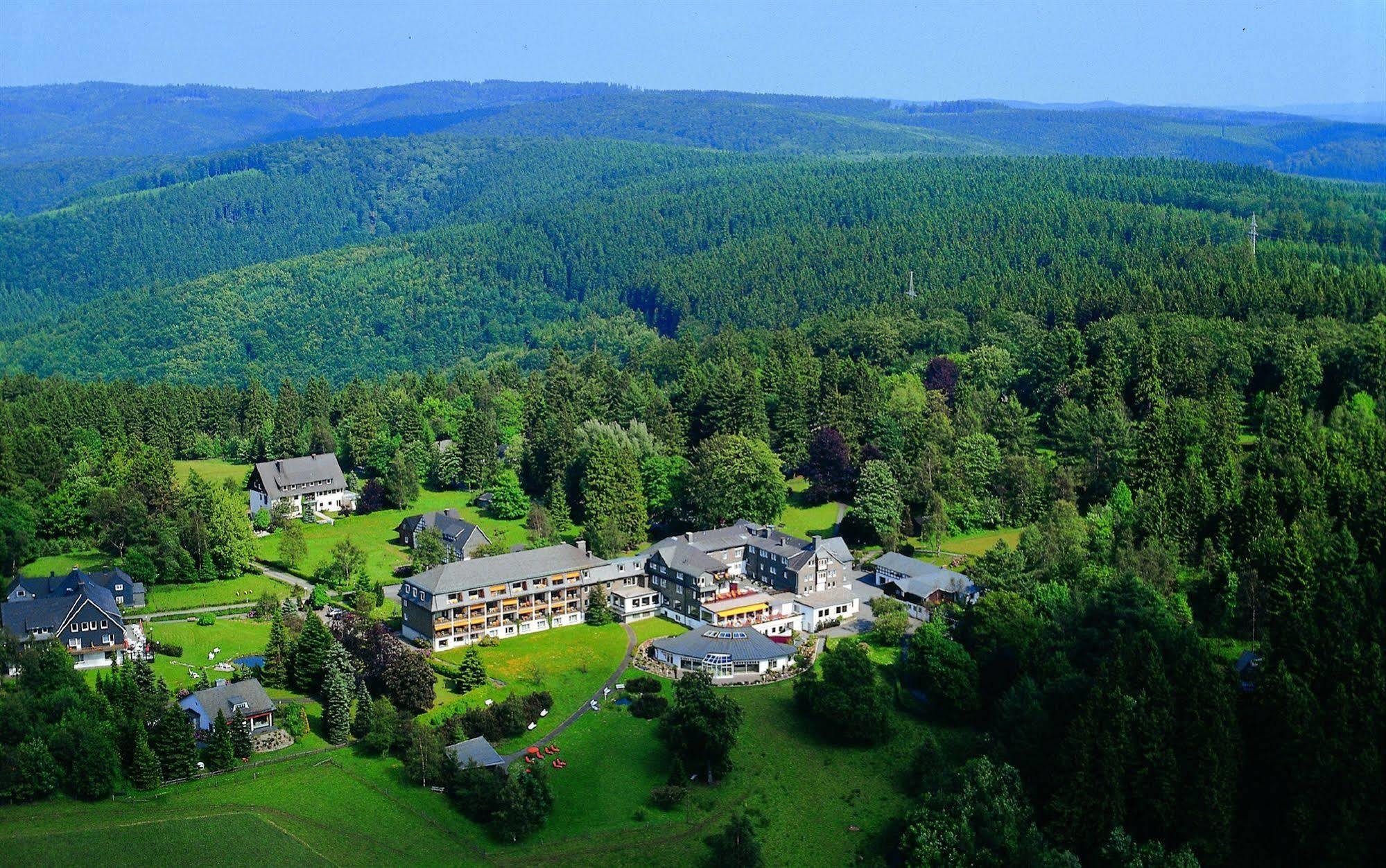 Hotel Jagdhaus Wiese Schmallenberg Exterior photo